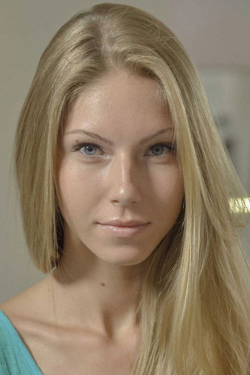 Photo of Anjelica Hanson