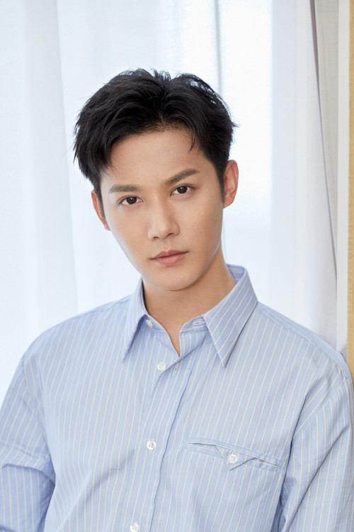 Photo of Zheng Yecheng