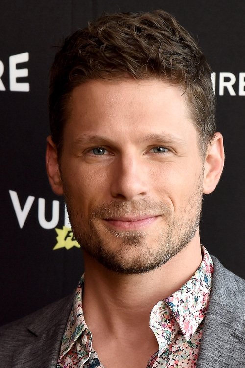 Photo of Matt Lauria