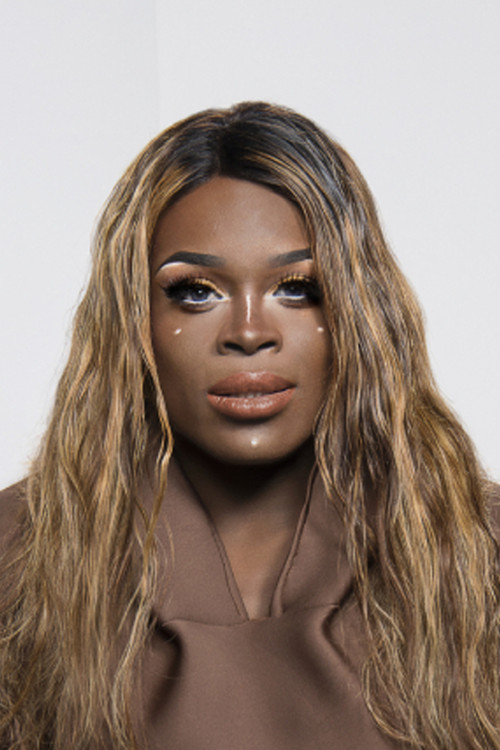 Photo of Asttina Mandella