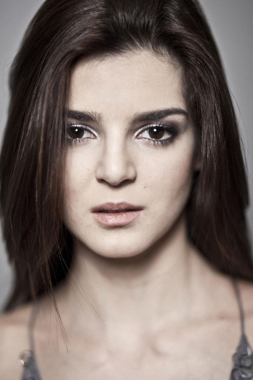 Photo of Clara Lago