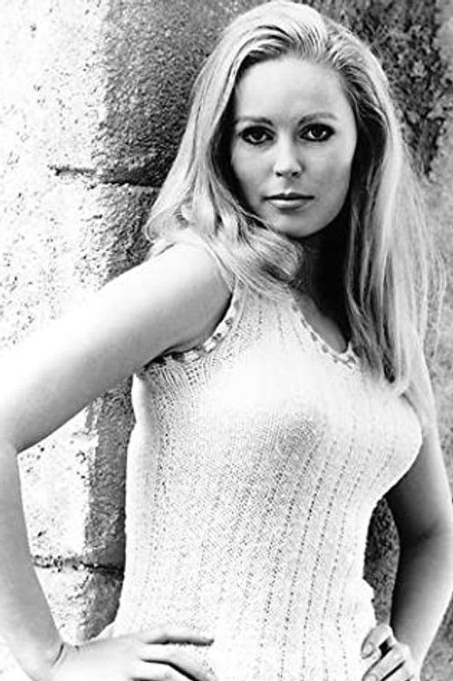 Photo of Veronica Carlson