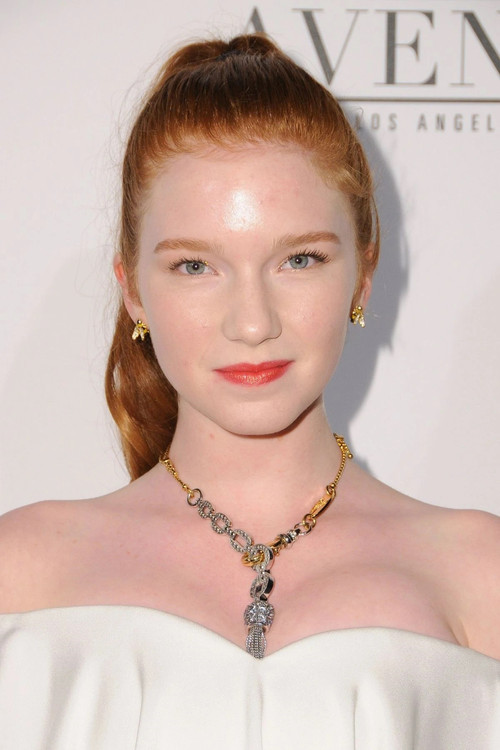 Photo of Annalise Basso