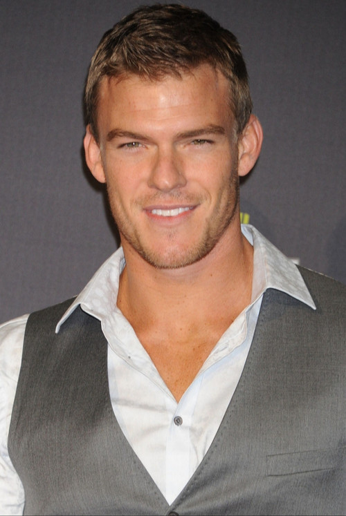 Photo of Alan Ritchson