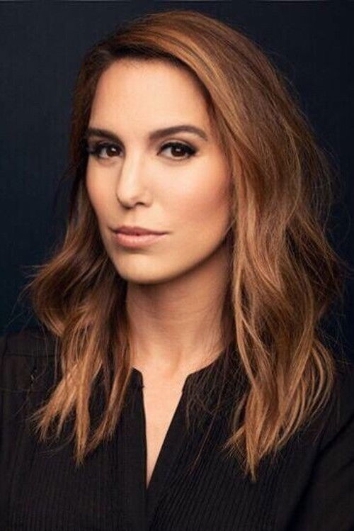 Photo of Christy Carlson Romano
