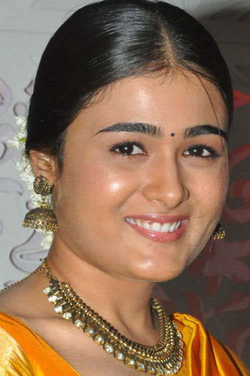 Photo of Shalini Pandey