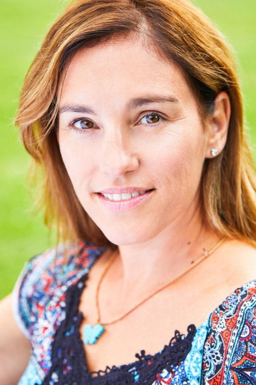 Photo of Amy Jo Johnson