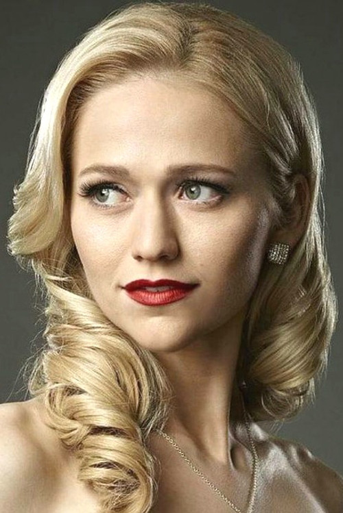 Photo of Johanna Braddy
