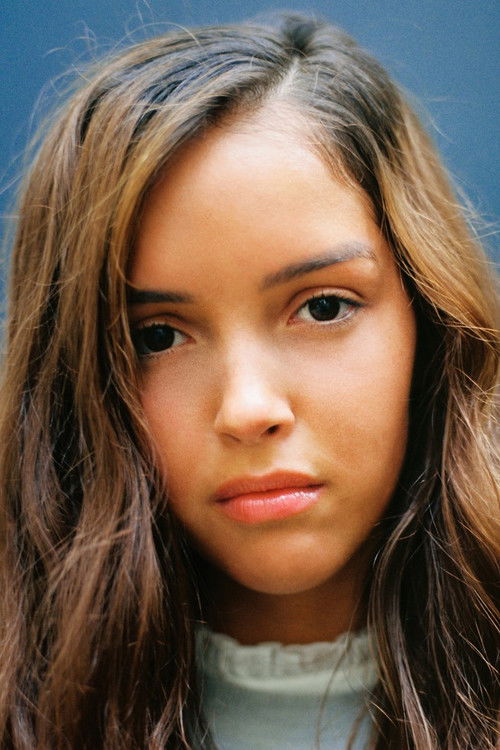 Photo of Lyna Khoudri