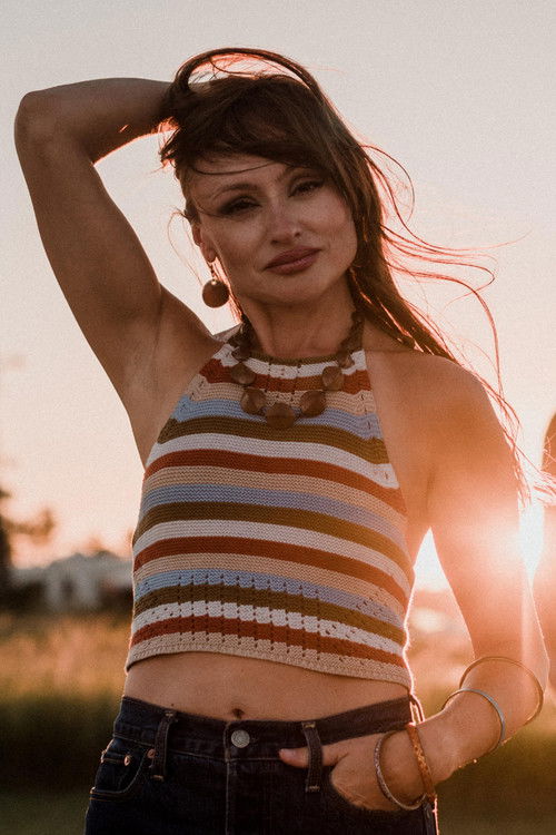 Photo of Mackenzie Leigh