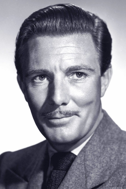 Photo of Tom Helmore