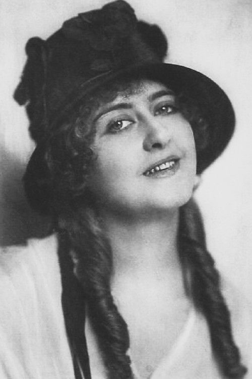 Photo of Alice Hechy