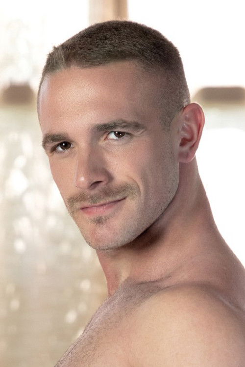 Photo of Apolo Adrii