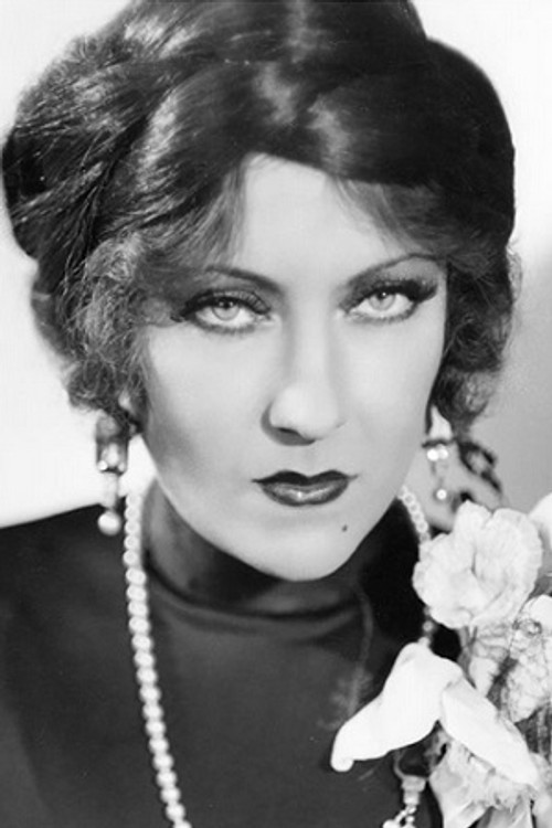 Photo of Gloria Swanson