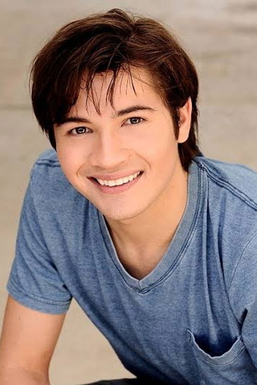 Photo of Taylor Gray