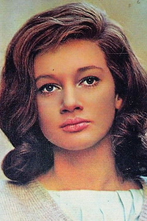 Photo of Carla Gravina