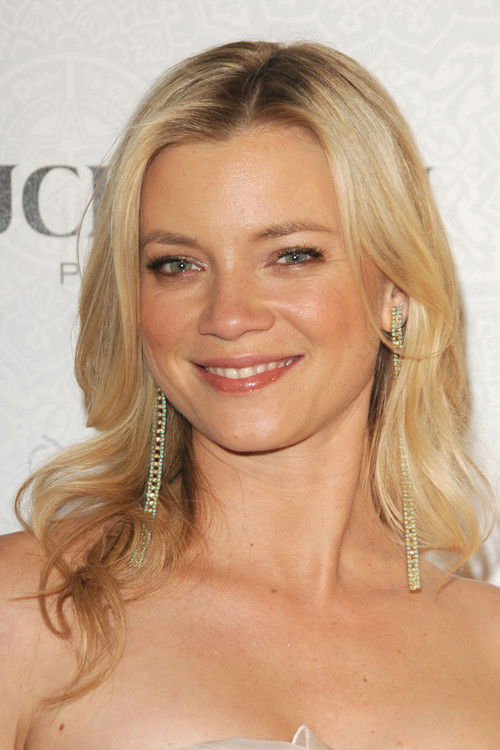 Photo of Amy Smart