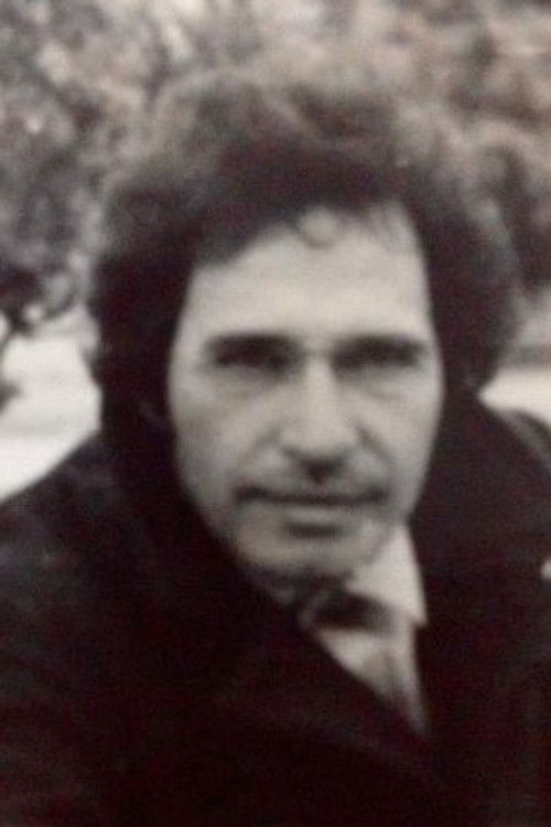 Photo of Robert Hải