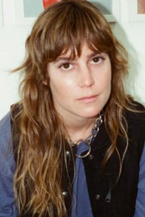 Photo of Lucy Sandler