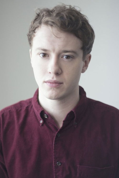 Photo of Joseph Quinn