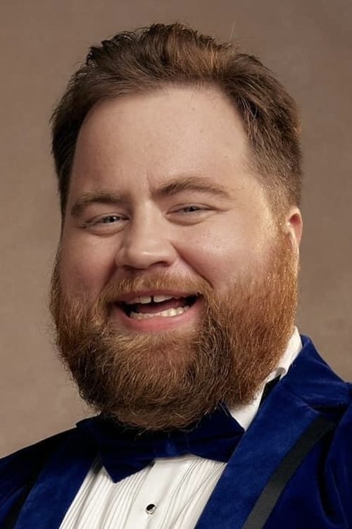 Photo of Paul Walter Hauser