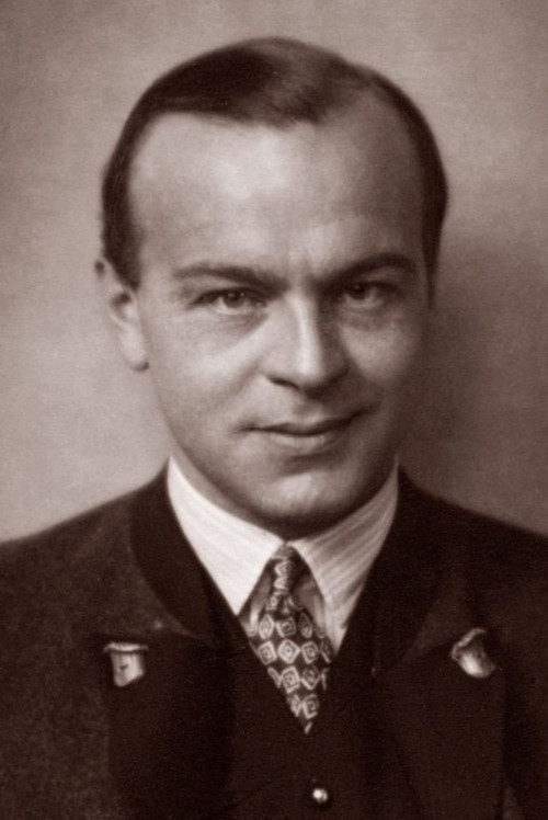 Photo of Paul Hartmann