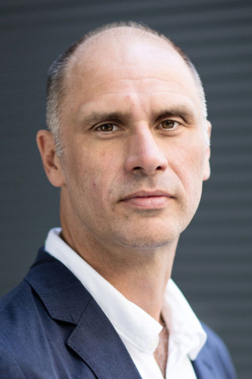 Photo of Jesse Armstrong