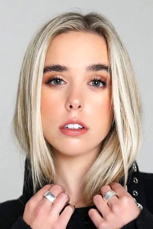 Photo of Jenna Davis