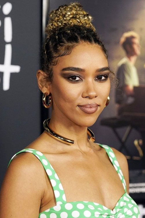 Photo of Alexandra Shipp