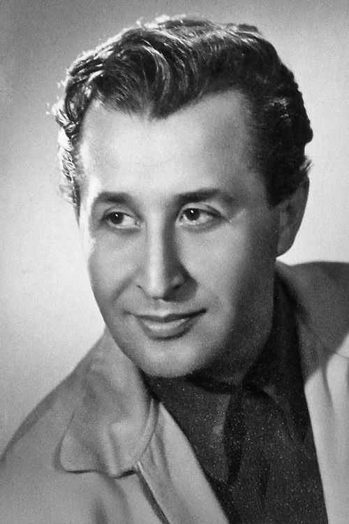 Photo of Kenan Büke