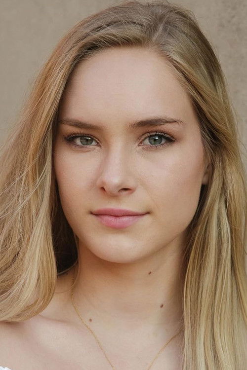 Photo of Emma Bellomy