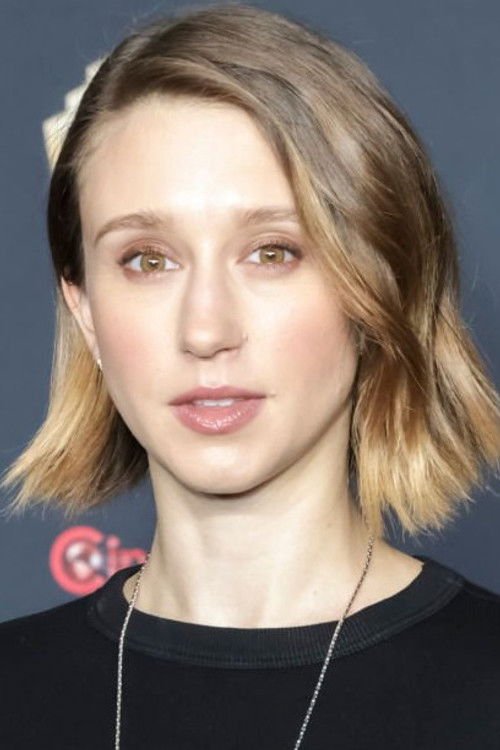 Photo of Taissa Farmiga