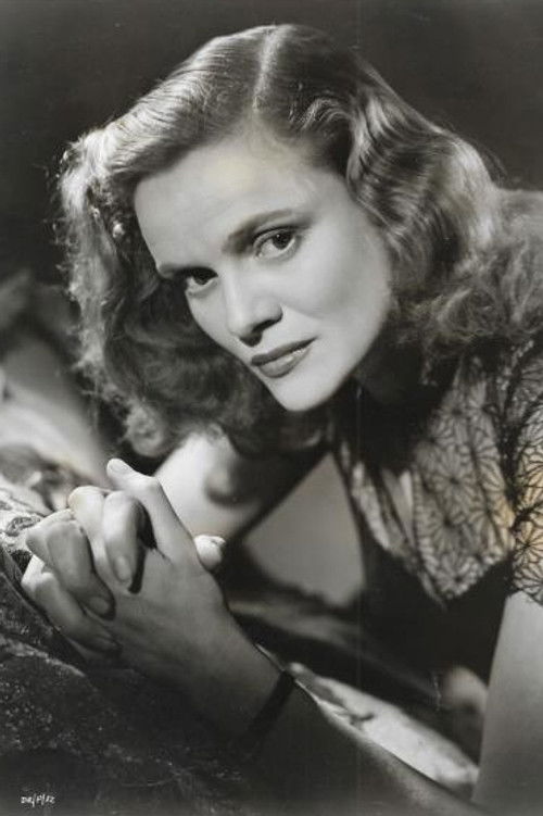 Photo of Nova Pilbeam