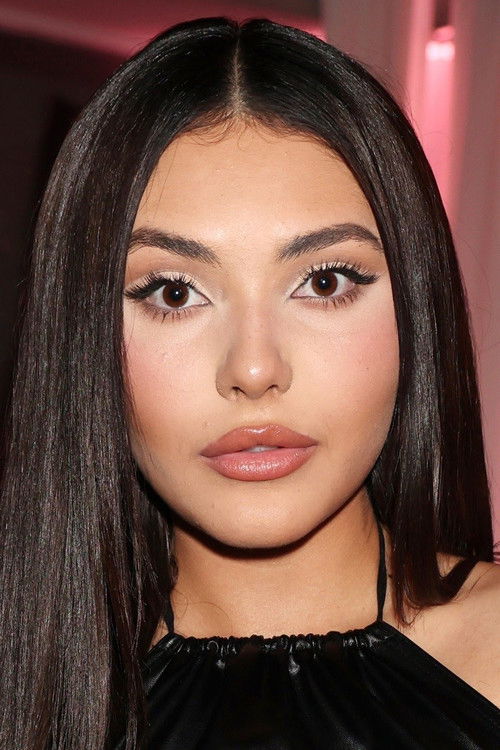 Photo of Atiana de la Hoya