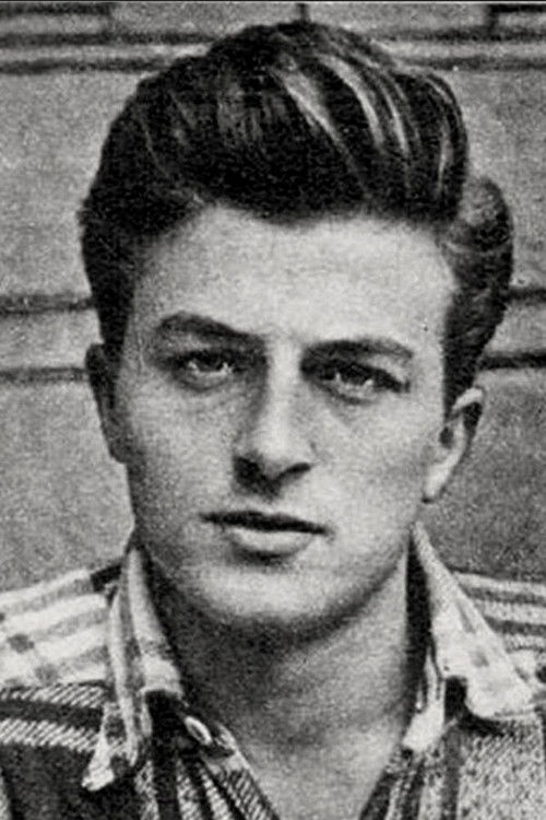 Photo of Müşfik Kenter