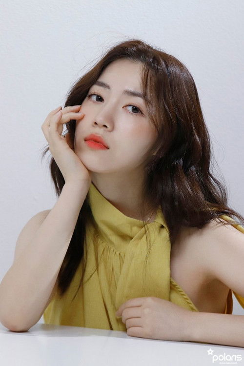 Photo of Ryu Hwa-young