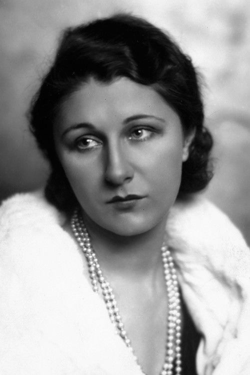 Photo of Judith Anderson