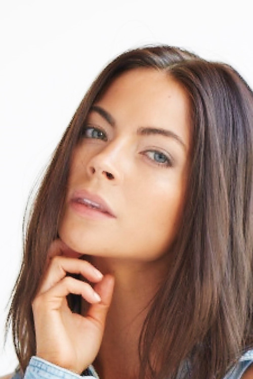 Photo of Caitlin Carver