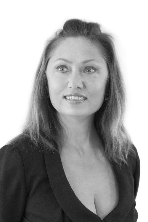 Photo of Carmen Mikiver