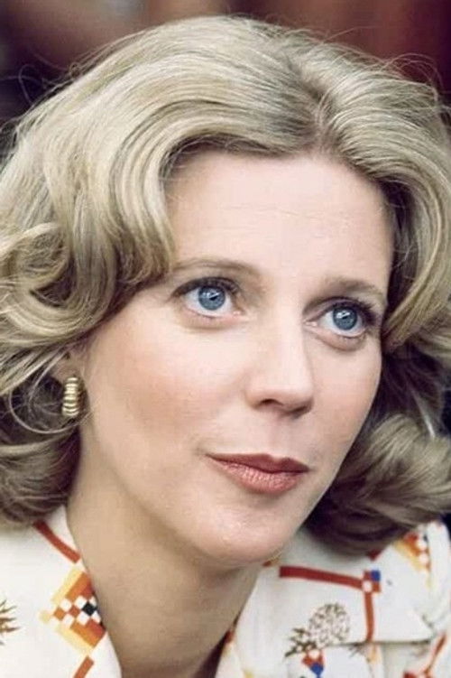 Photo of Blythe Danner