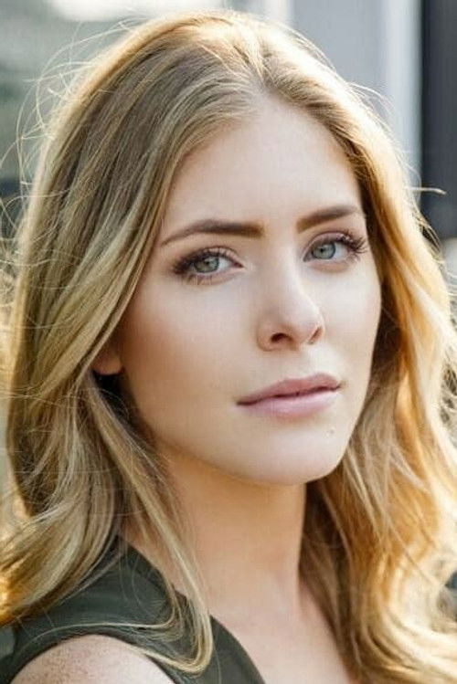 Photo of Jordan Claire Robbins