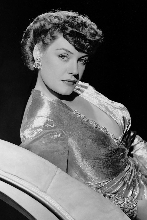 Photo of Kaaren Verne