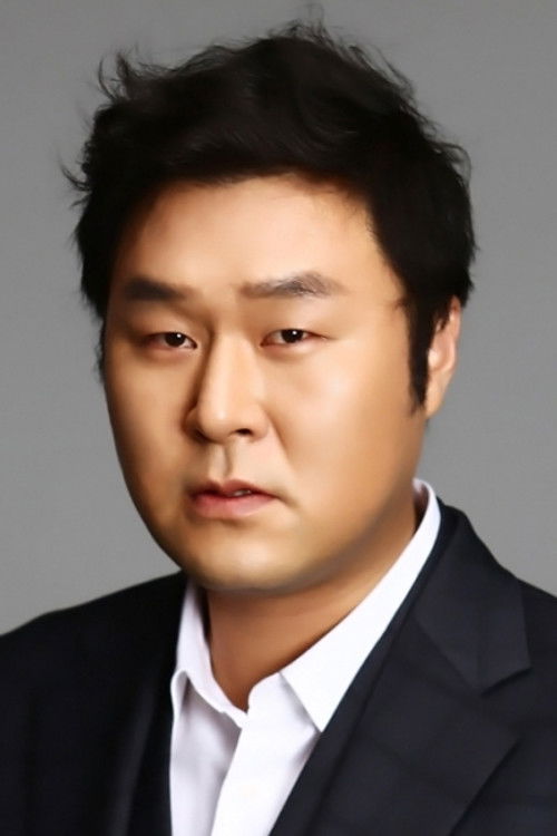 Photo of Yoon Kyung-ho