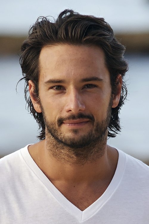 Photo of Rodrigo Santoro