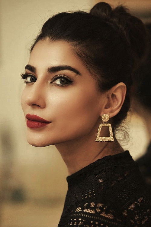 Photo of Naveen Waqar