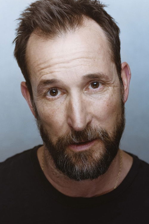 Photo of Noah Wyle