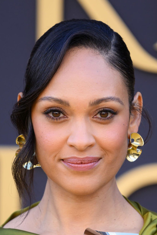 Photo of Cynthia Addai-Robinson