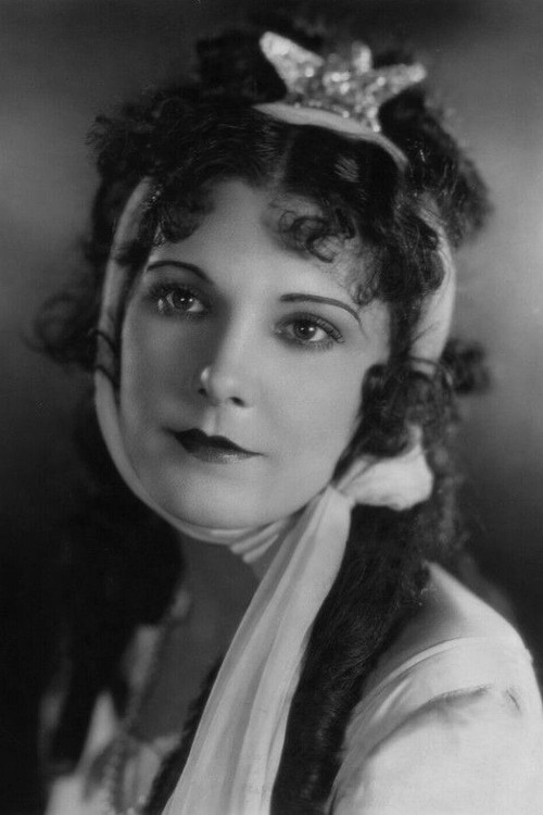 Photo of Leatrice Joy