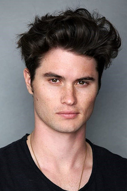 Photo of Chase Stokes