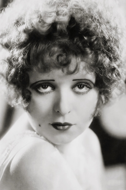Photo of Clara Bow